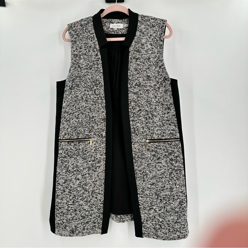 Calvin Klein Black/White Tweed Open Front Lined Vest w/Gold Zip Pockets Size XL
